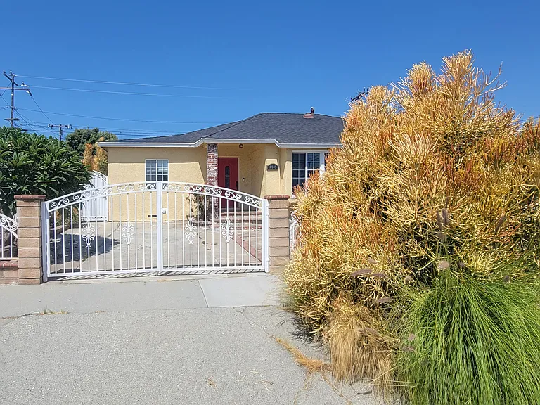 14603 Dublin Ave — Photo 5