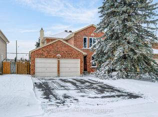 97 Huntsman Cres, Ottawa, ON K2M 1H8