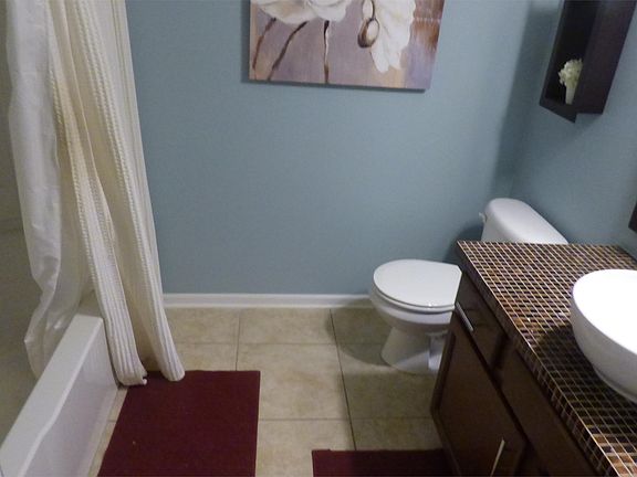 4th image of 6916 Ortega Woods Dr Unit 9