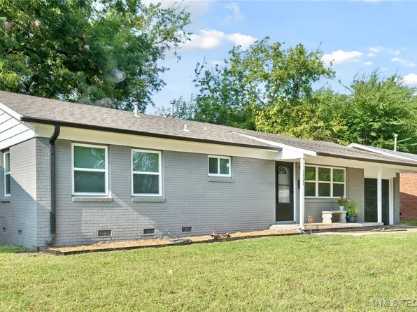 7926 E 27th Ct, Tulsa, OK 74129