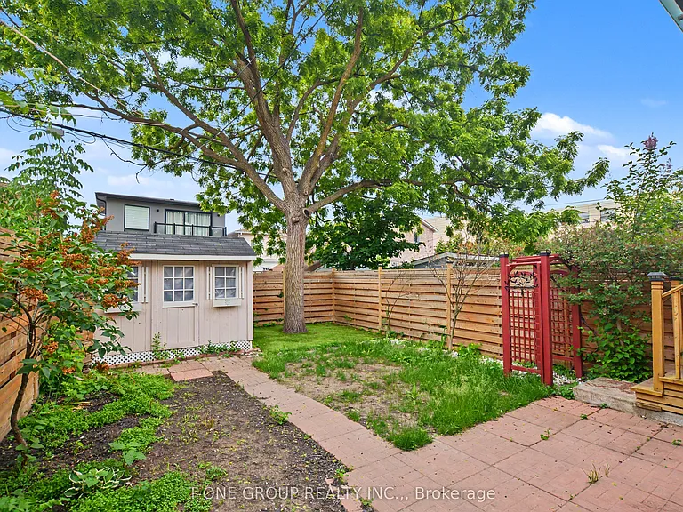 77 Wiley Ave — Photo 27