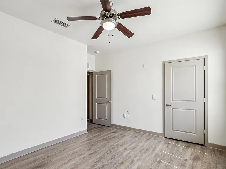 Oakleaf Plantation Apartments — Photo 64