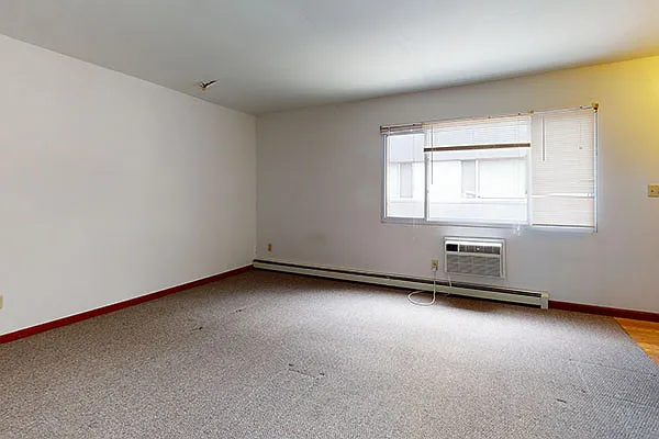 1663 N. Prospect Ave. — Photo 5