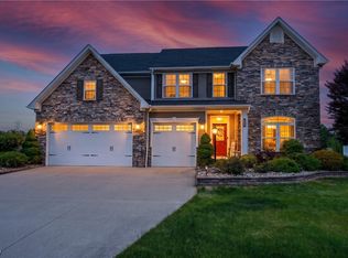 3111 Fairview Dr, Avon, OH 44011