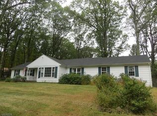 261 North Rd, Chester, NJ 07930