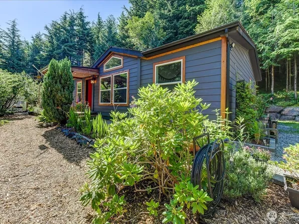 34175 SE 327th Place, Ravensdale, WA 98051