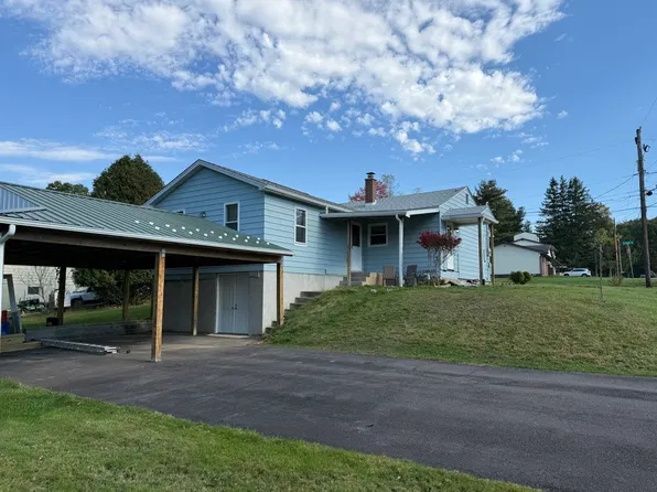 11 Grove St, Mountain Top, PA 18707