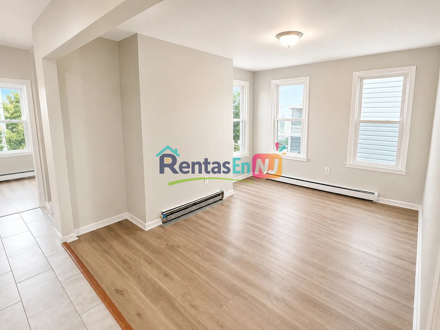 5 bed, $2,850 — Photo 1