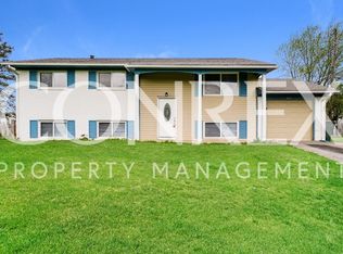 2711 Glenshire Dr, Columbus, OH 43219