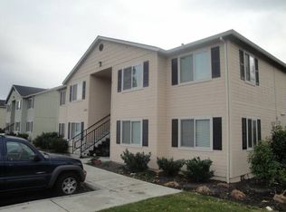 2150 Crater Lake Ave APT C, Medford, OR 97504