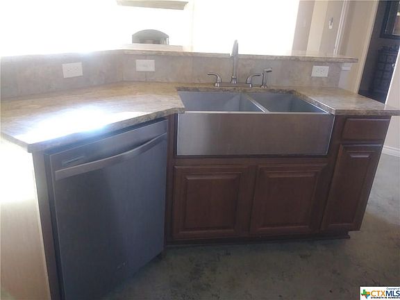 4th image of 5408 Fiesta Oak Dr