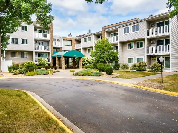 1601 N Innsbruck Dr #373NE, Minneapolis, MN 55432