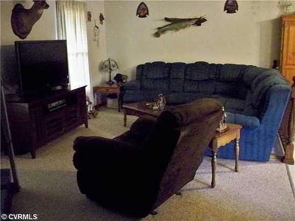 5th image of 555 N Mullens Ln