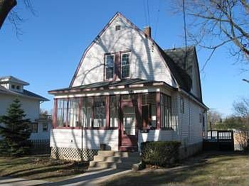 1st image of 164 N Du Bois Ave