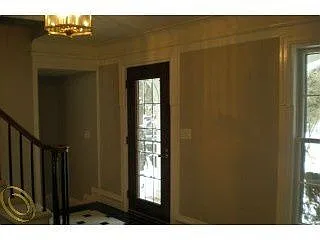 1185 Willow Ln photo 1