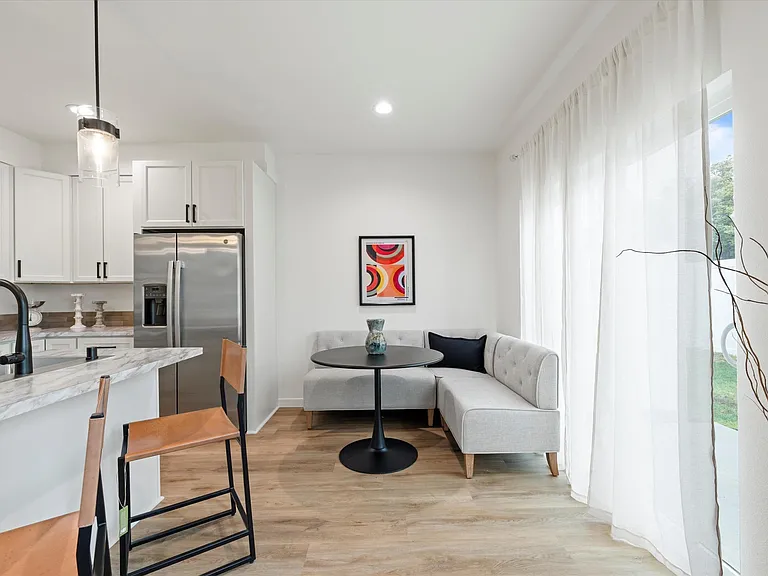 3555 W 6th Pl — Photo 13