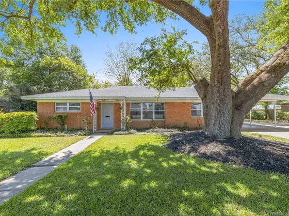 521 Lucy St, Jennings, LA 70546