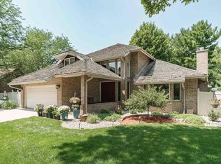104 Seminole Rd, Janesville, WI 53545