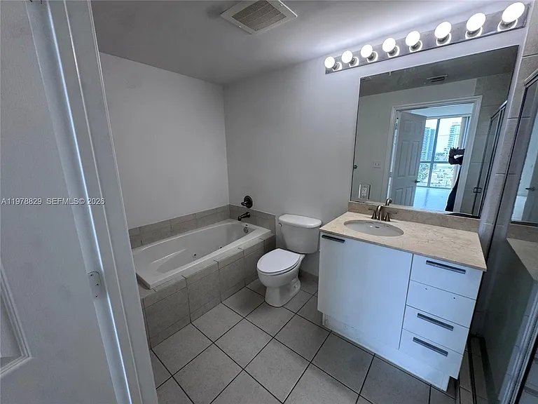 140 S Dixie Hwy #719 — Photo 16