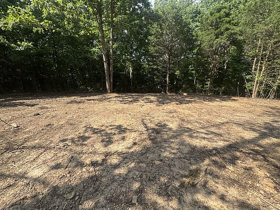 2nd image of 1 Commissary Ridge Rd