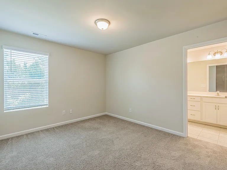 9118 Buckley Ct — Photo 6