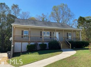 220 Rhett Dr, Bowdon, GA 30108