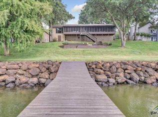 17818 Regal Row, Flint, TX 75762