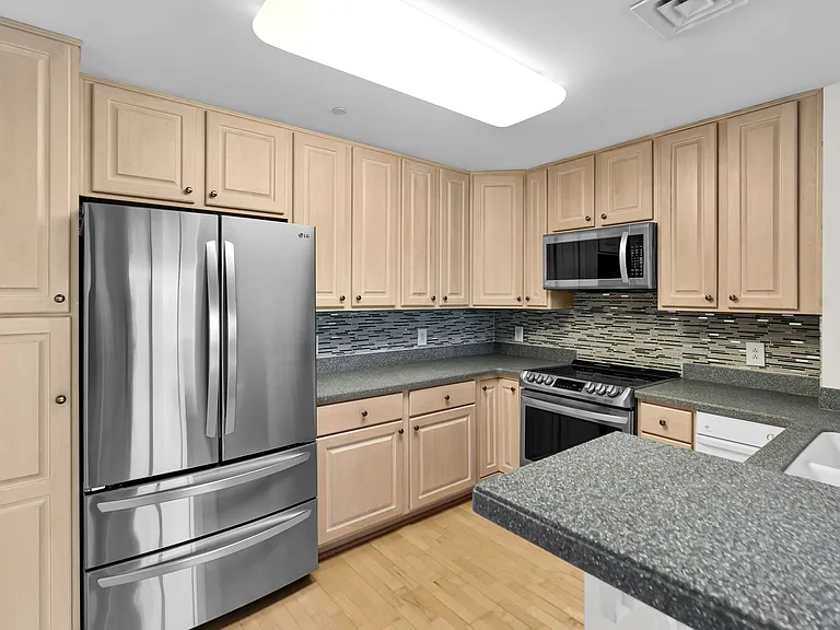 510 Glenwood Ave #510 — Photo 32