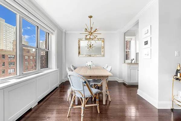 Sold by Compass | media 3