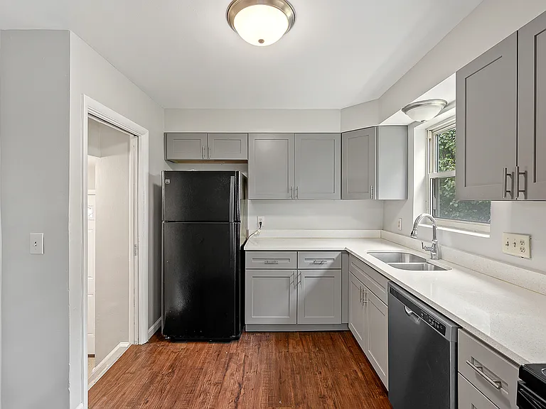 1723 Tuxworth Ave — Photo 23