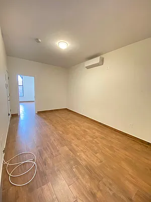 Rented by Douglas Elliman | media 14