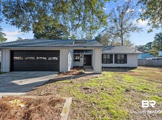 117 Cherryhill Dr, Daphne, AL 36526