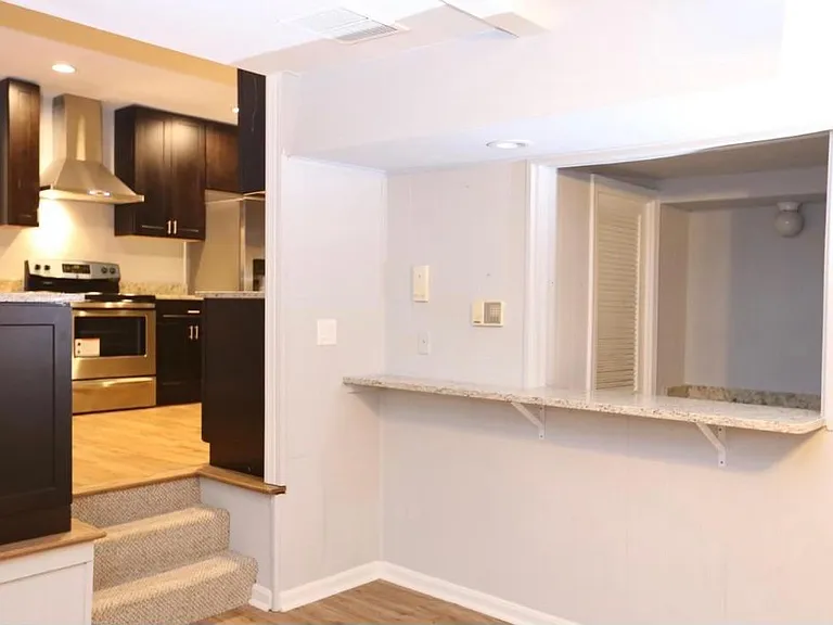 12203 Dillard Pl — Photo 4