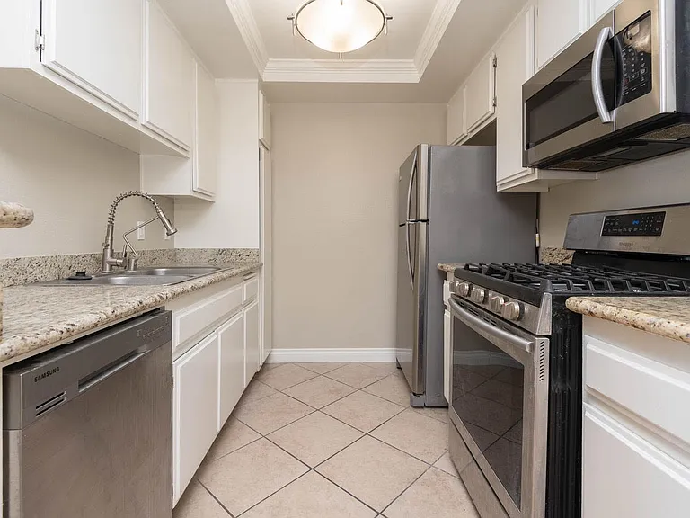 3839 Motor Ave #201 — Photo 3