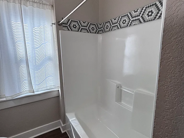 317 E Patti Page Blvd — Photo 54