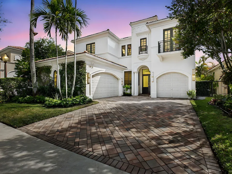17921 Villa Club Way