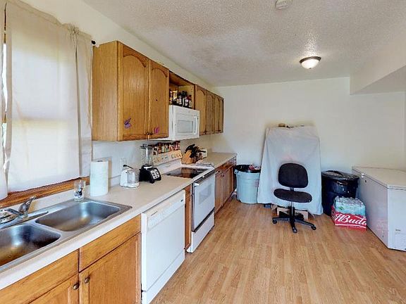 2nd image of 1223 230th Ave