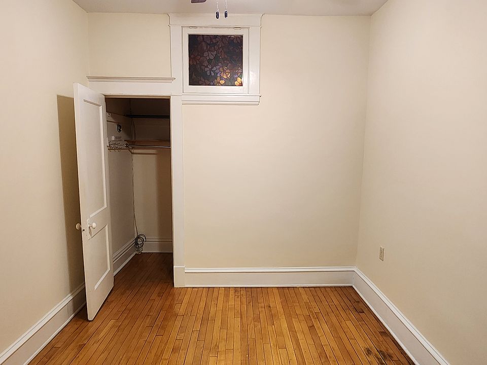 1st image of 2621 Girard Ave S APT 2