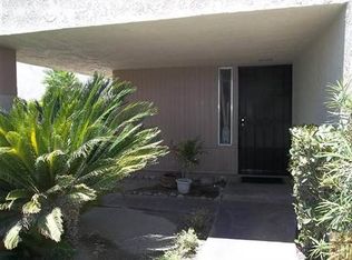 2951 E Sunflower Cir, Palm Springs, CA 92262