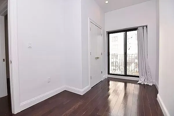 Rented by Bohemia Realty Group | media 16