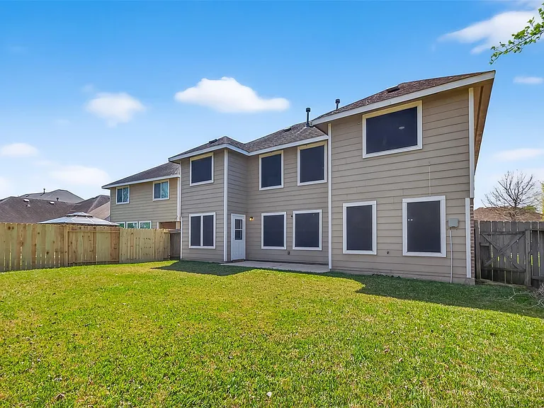 15807 Sonoma Park Dr — Photo 43