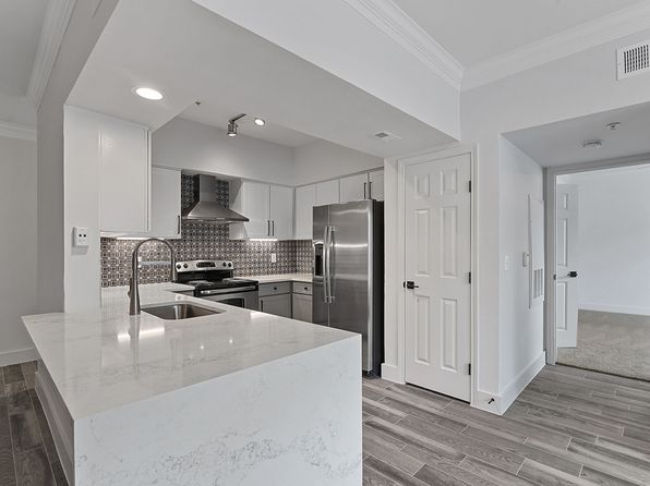 7500 Kirby Dr APT 1031