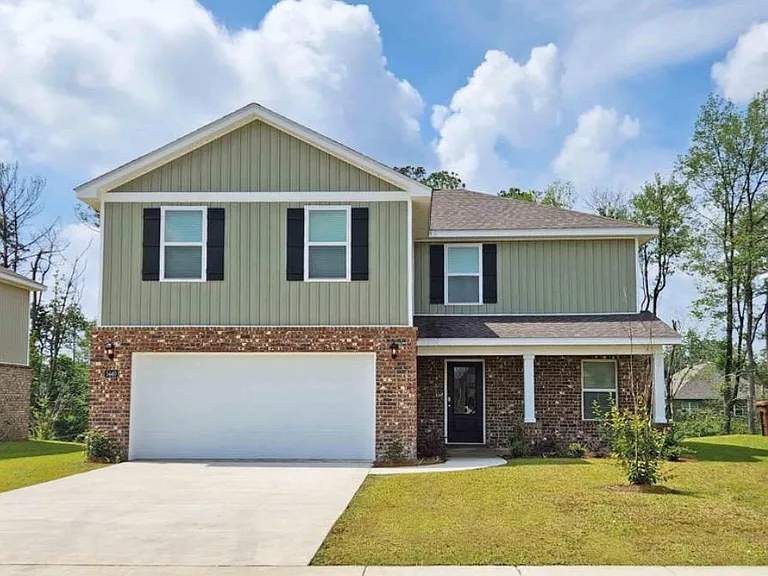 5440 Leeds Ln — Photo 1