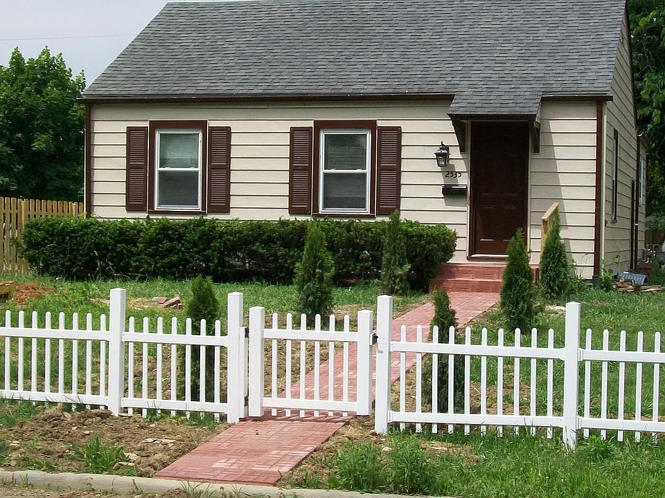 1st image of 2535 Grasmere Ave