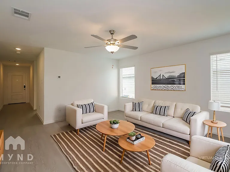 2728 River Knoll Ln — Photo 3