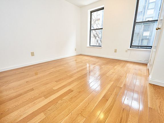 5th image of 136 Eldridge St #3D