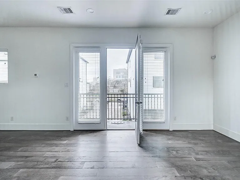 2407 Anita St #B — Photo 19
