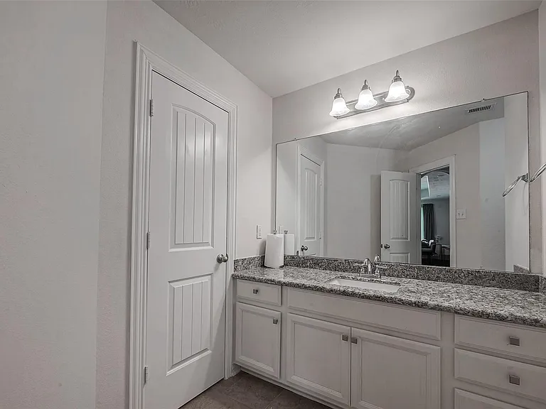 28314 Calaveras Lake Dr — Photo 40