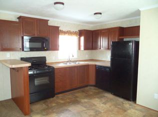 2360 Mead Dr, Highland, MI 48357