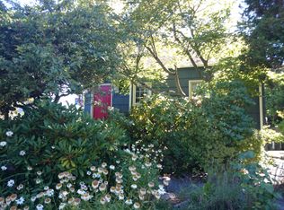 2534 Warren Ave N, Seattle, WA 98109